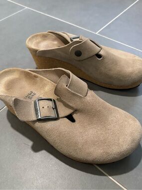 Birkenstock Papillio Taupe Suede Wedge Clogs with Buckle